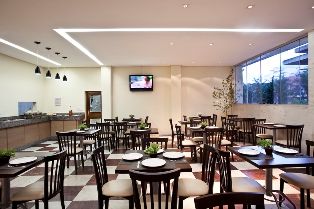 酒店 Umuarama Plaza By Castelo Itaipava 3*